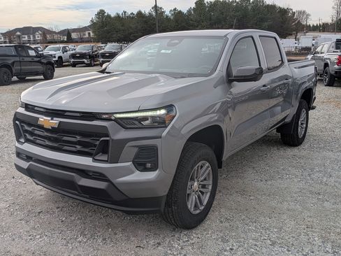 New 2026 Chevrolet Colorado LT w/ LT Convenience Package RWD image 3