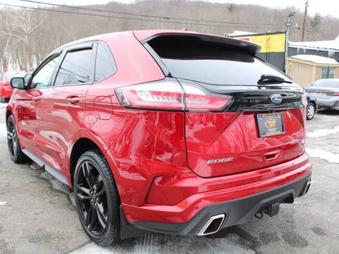 Used 2020 Ford Edge ST w/ Equipment Group 401A image 12