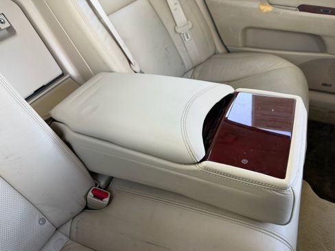 Used 2011 Lexus LS 460 w/ Luxury Value Edition RWD image 30