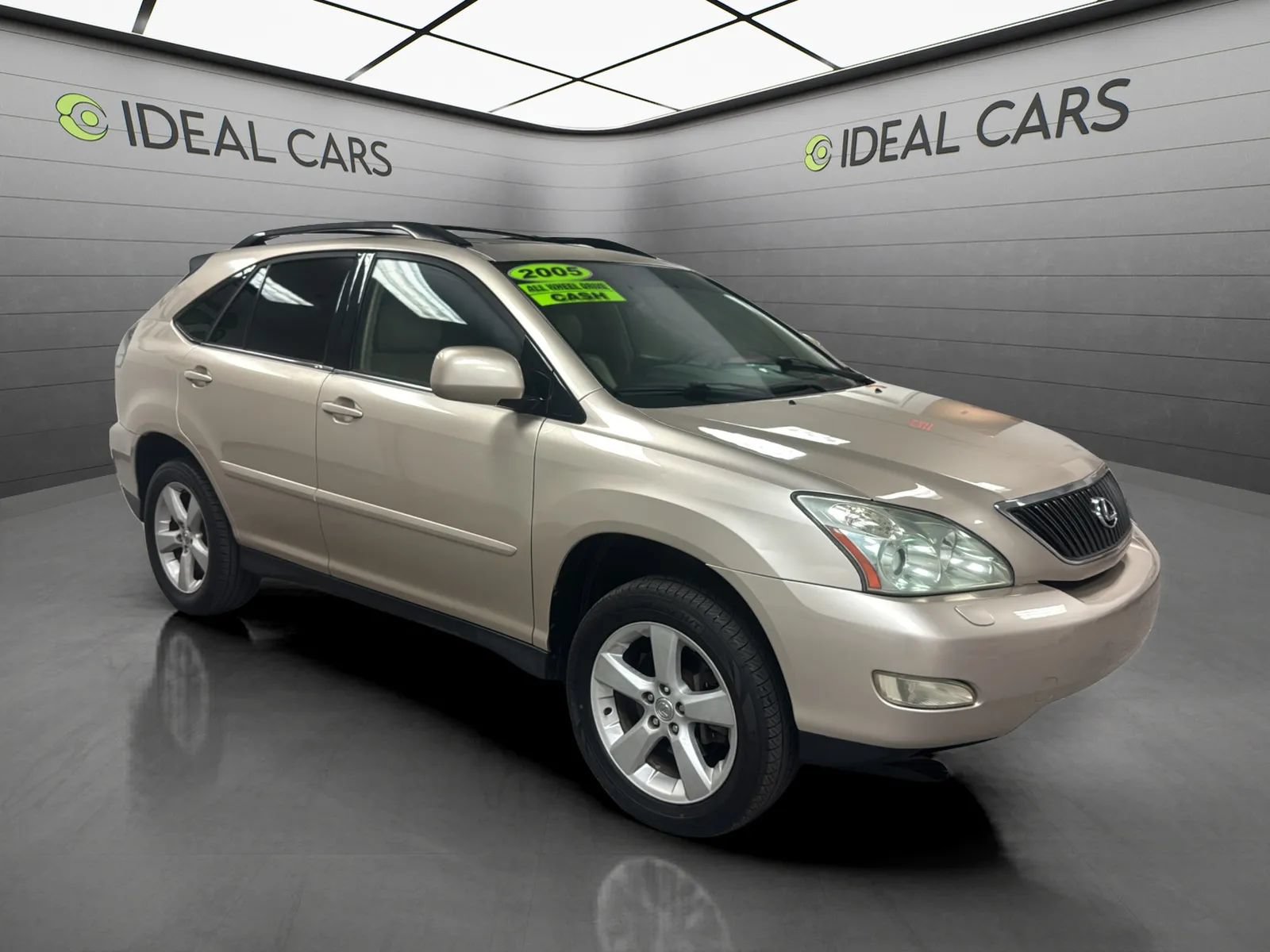 Used 2005 Lexus RX 330 AWD w/ Premium Plus Pkg image 3