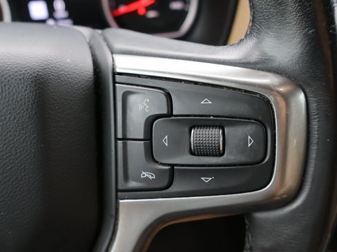 Used 2021 Chevrolet Tahoe Premier w/ Premium Package RWD image 23