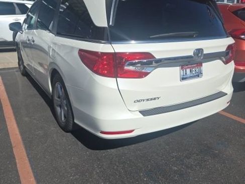 Used 2018 Honda Odyssey EX-L image 3