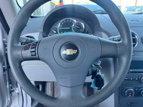Used 2008 Chevrolet HHR LT FWD image 40