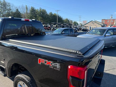 Used 2024 Ford F350 Lariat w/ Lariat Ultimate Package image 15