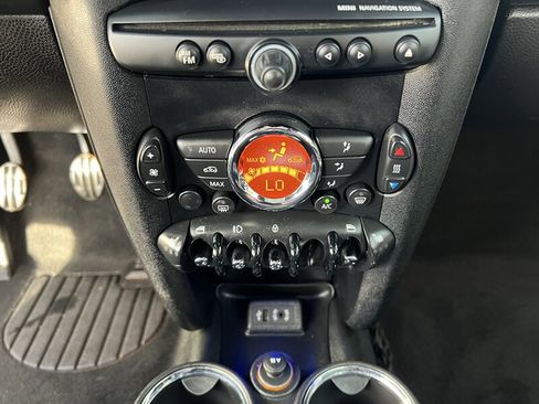 Used 2013 MINI Cooper S FWD image 16
