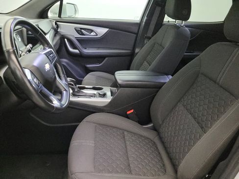 Used 2019 Chevrolet Blazer LT image 17