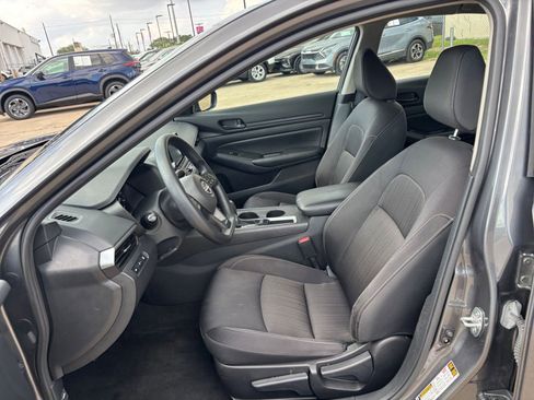 Used 2024 Nissan Altima 2.5 S image 25