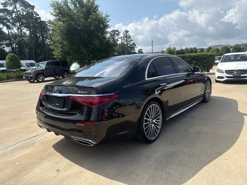 Used 2021 Mercedes-Benz S 580 4MATIC Sedan image 4