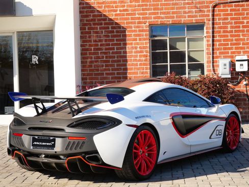Used 2018 McLaren 570S Coupe image 4