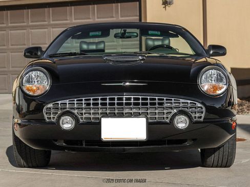 Used 2002 Ford Thunderbird Deluxe image 13
