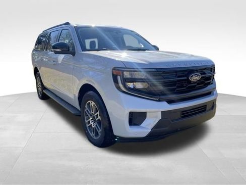 New 2026 Ford Expedition Max Active image 8