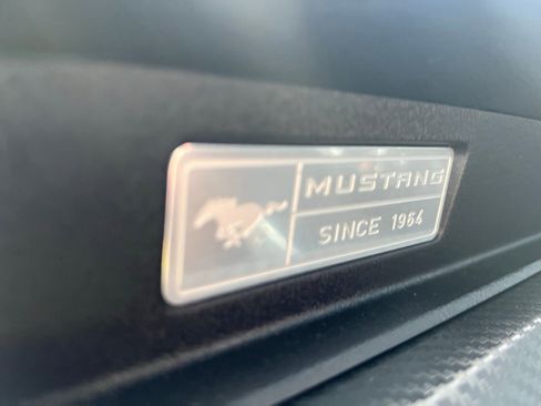 Used 2016 Ford Mustang Coupe image 25