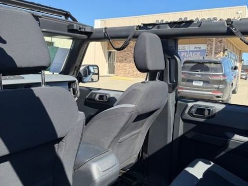 Used 2022 Ford Bronco 4-Door image 14