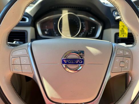 Used 2016 Volvo S80 T5 w/ Convenience Package FWD image 30