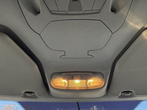 Used 2015 Ford Transit Connect XLT image 23