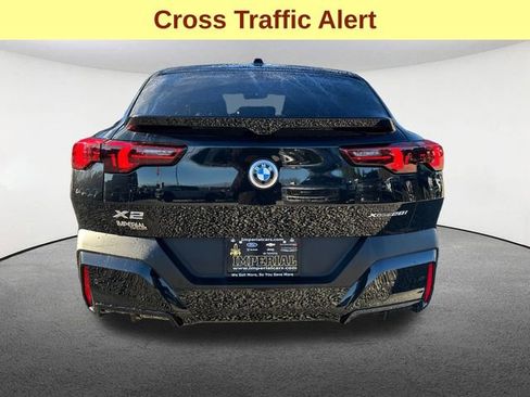Used 2025 BMW X2 xDrive28i image 12