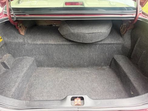 Used 2004 Mercury Grand Marquis LS RWD image 13