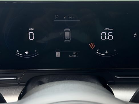 Certified 2024 Hyundai Kona SEL FWD image 21