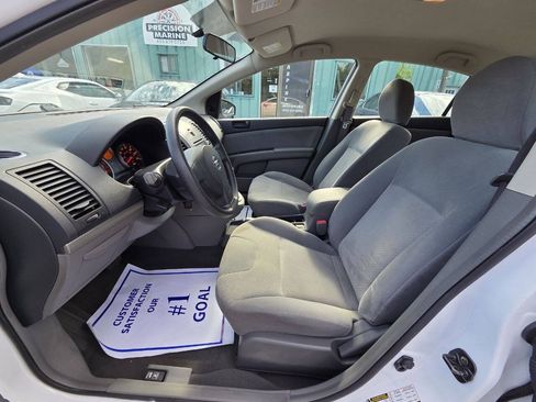 Used 2009 Nissan Sentra 2.0 FWD image 16
