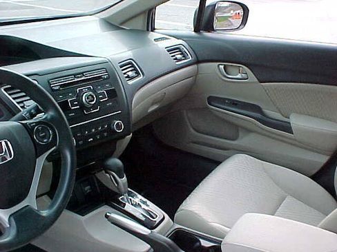 Used 2015 Honda Civic EX image 16