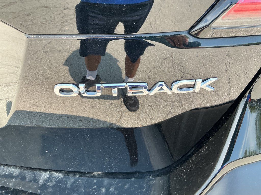 Used 2023 Subaru Outback Premium AWD/4WD image 33