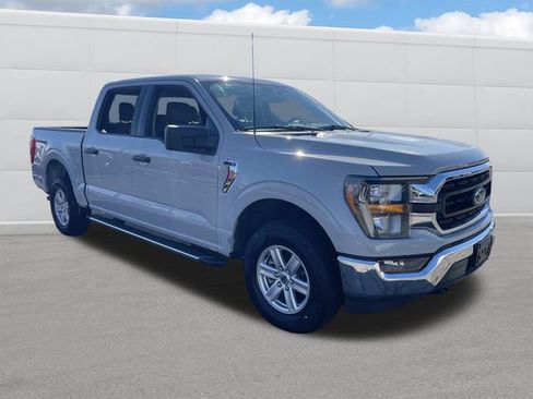 Used 2023 Ford F150 XLT w/ Equipment Group 301A Mid AWD/4WD image 9