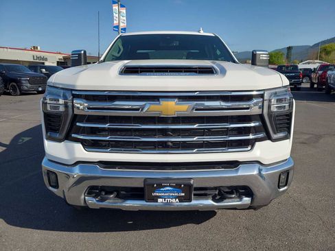 Used 2024 Chevrolet Silverado 2500 LTZ AWD/4WD image 14