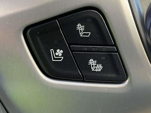 Used 2018 GMC Sierra 1500 SLT image 31