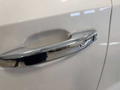 Used 2023 GMC Sierra 1500 Denali w/ Technology Package image 13