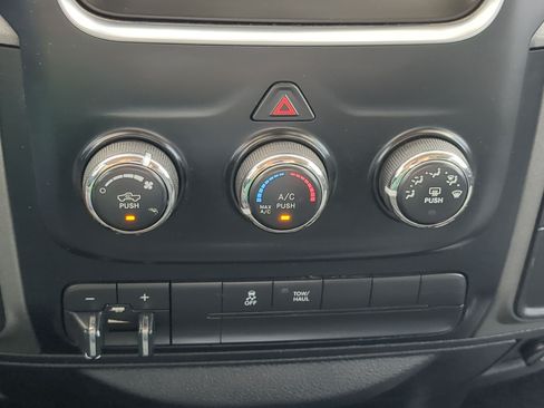 Used 2013 RAM 1500 Express AWD/4WD image 20