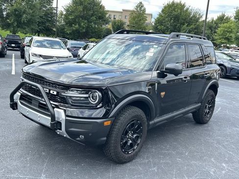 Used 2025 Ford Bronco Sport Badlands w/ Sasquatch Badlands Package AWD/4WD image 8