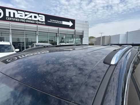 Used 2019 Chrysler Pacifica Touring-L FWD image 13