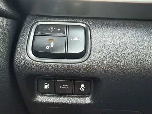 Used 2019 Kia Optima LX image 15