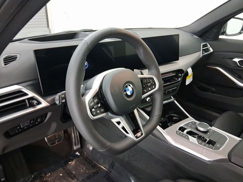 New 2026 BMW 330i Sedan w/ M Sport Package image 20