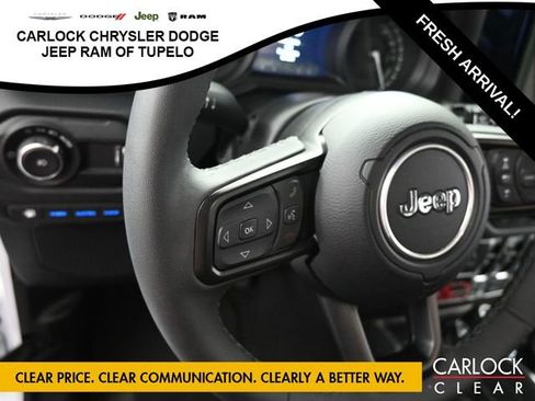 Used 2025 Jeep Wrangler Unlimited Rubicon 4xe w/ Convenience Group image 17