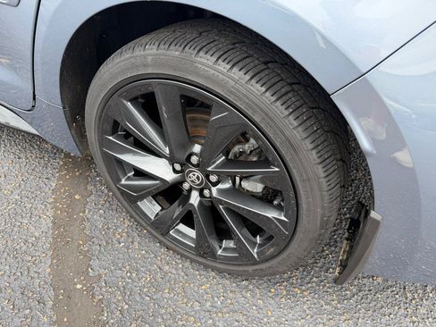 Used 2023 Toyota Corolla SE w/ SE Premium Package FWD image 27