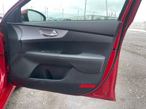 Used 2024 Kia Forte LXS image 25