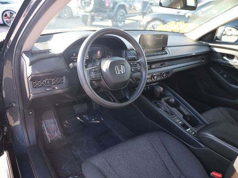 Used 2023 Honda Accord LX image 14