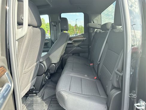 Used 2024 GMC Sierra 1500 Elevation image 28