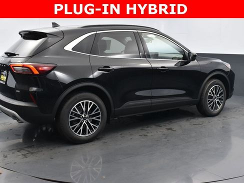 New 2025 Ford Escape SE w/ PHEV Premium Package image 7