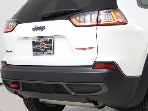 Used 2022 Jeep Cherokee Trailhawk w/ Comfort/Convenience Group image 40