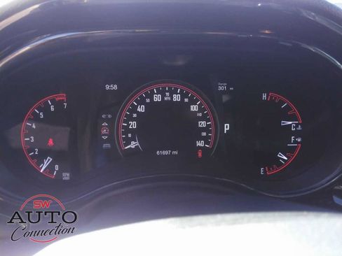 Used 2024 Dodge Durango GT image 12