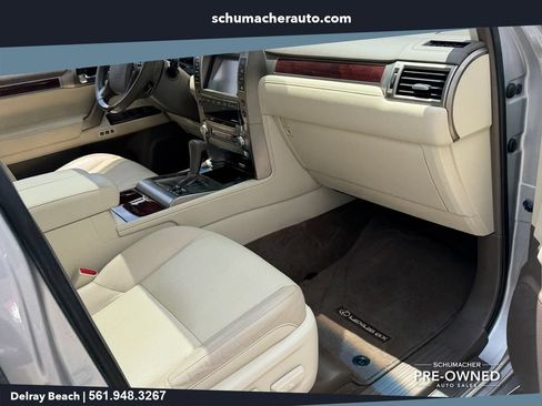 Used 2015 Lexus GX 460 w/ Premium Package AWD/4WD image 18