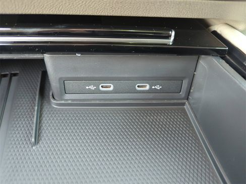 New 2026 Volkswagen Atlas SEL Premium R-Line image 39