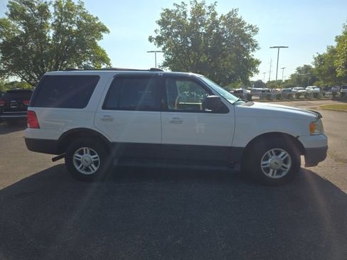 Used 2003 Ford Expedition XLT AWD/4WD image 8