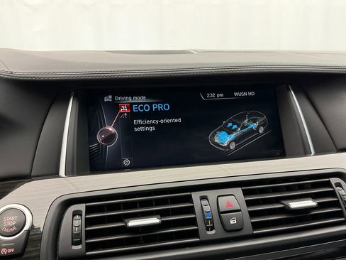 Used 2016 BMW 550i Sedan RWD image 29