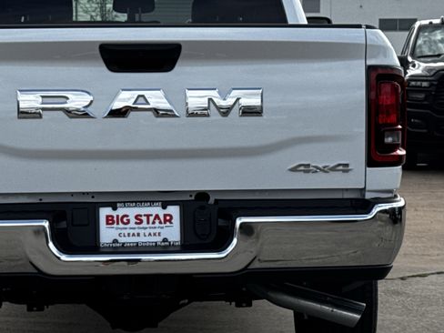 New 2026 RAM 2500 Tradesman w/ Chrome Appearance Group AWD/4WD image 10