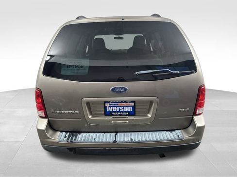 Used 2005 Ford Freestar SES FWD image 9