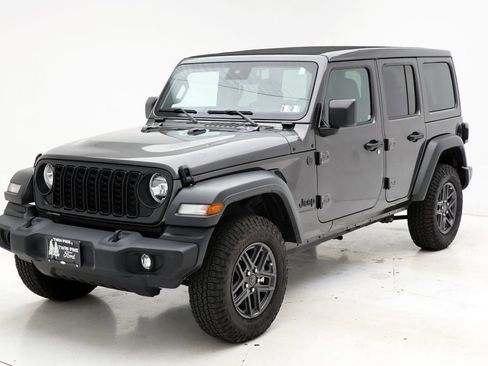 Used 2025 Jeep Wrangler Sport S image 2