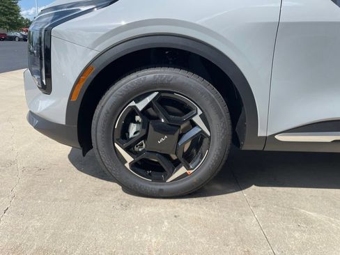 New 2026 Kia Sportage EX AWD/4WD image 15